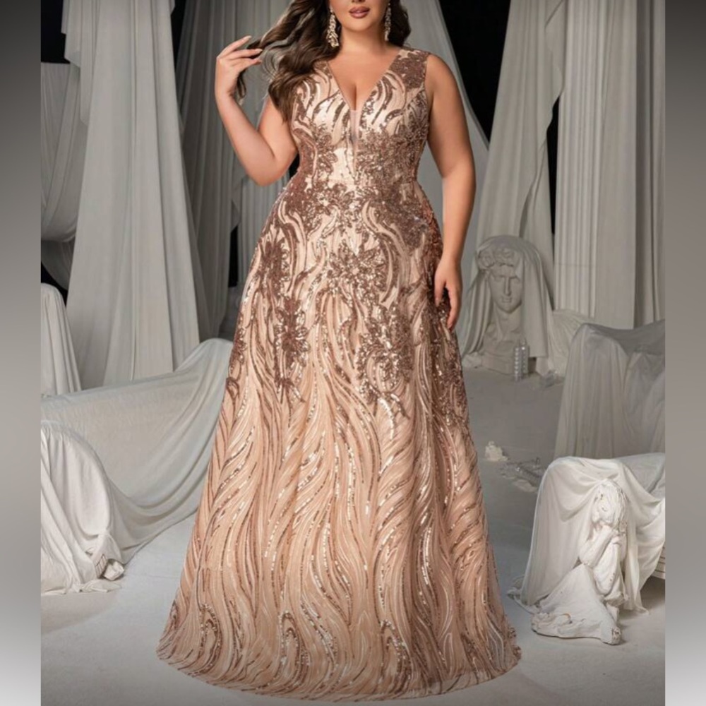 Elegant Gold Sequins Evening Gown